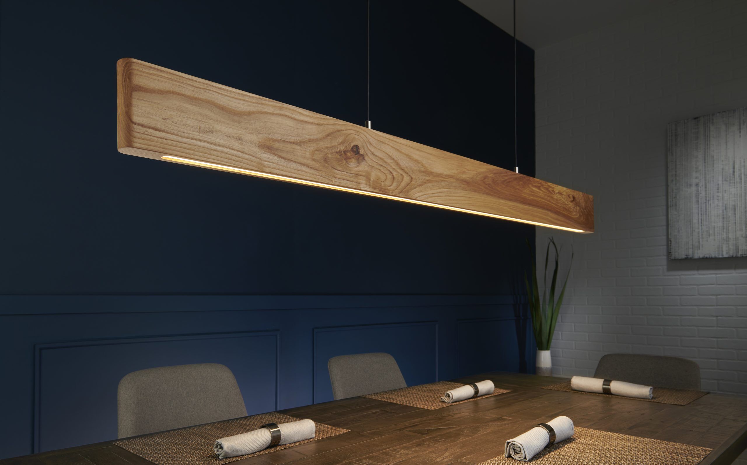 Tolv Linear Pendant - Image 4