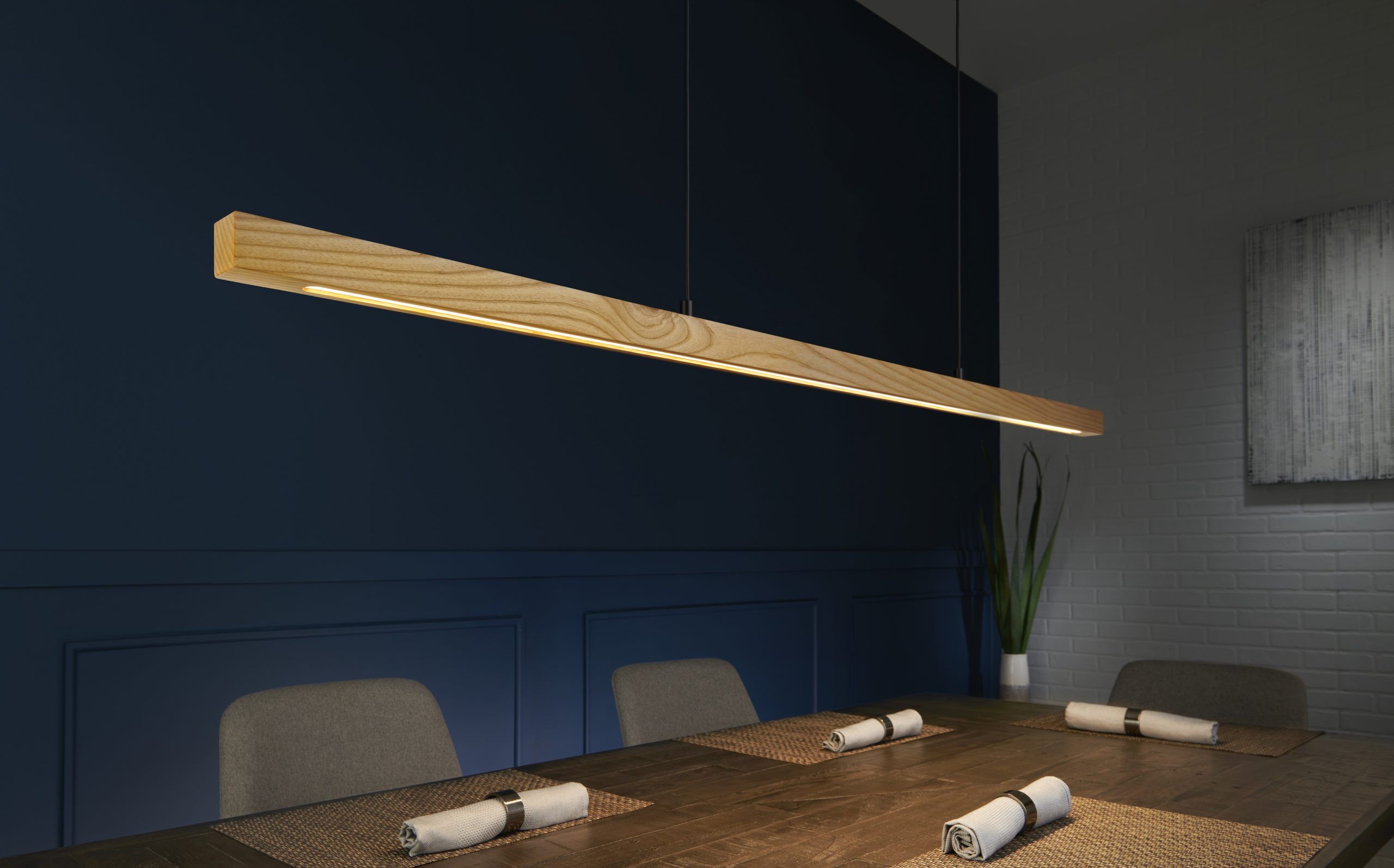 Fyra Linear Pendant - Image 3